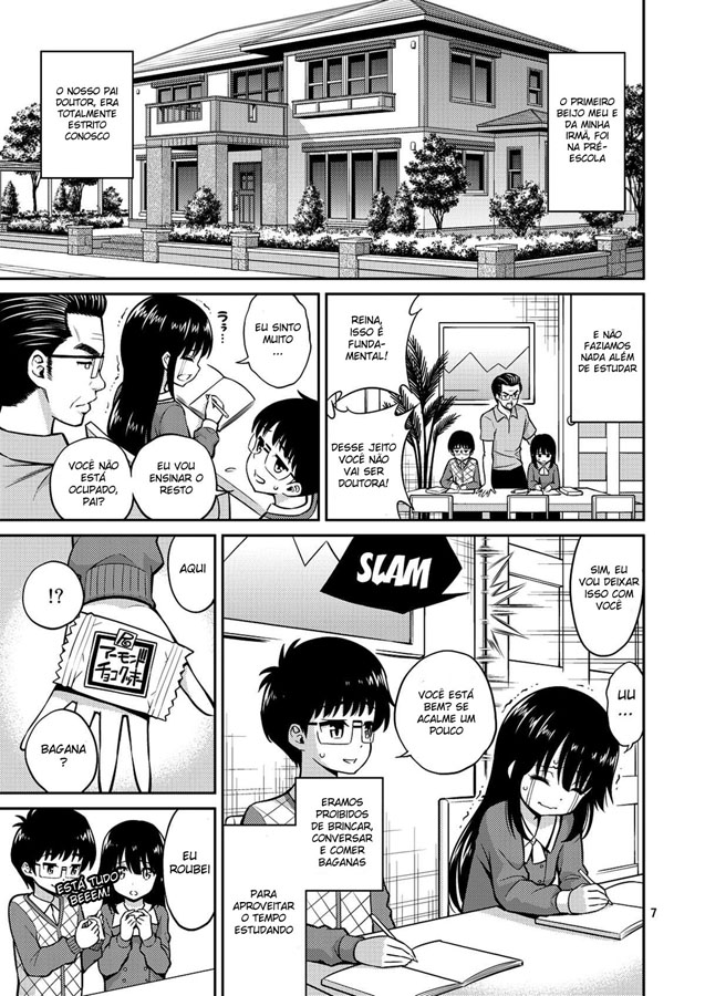 Beijando a Irmãzinha em Casa